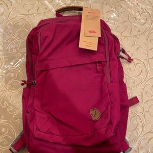 Fjallraven Raven 20L Backpack - new with tags